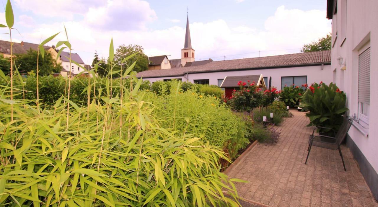 Gaestehaus Koen Appartement Zeltingen-Rachtig Buitenkant foto